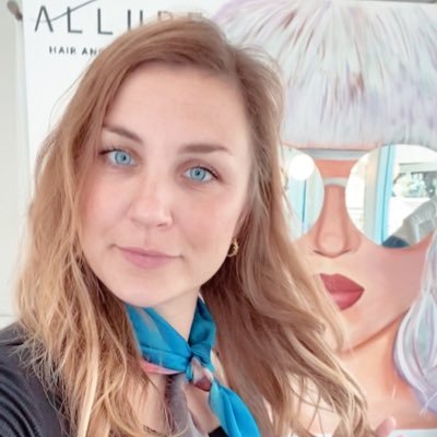 :: cathy kaczmarczyk ::
♡ Social Media Architect ≪ Are you ready to build platforms that convert your followers into clients? 》