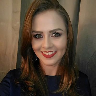 CarollVon's profile picture. Quer ser uma Consultora e não sabe como? Link no link abaixo! 👇