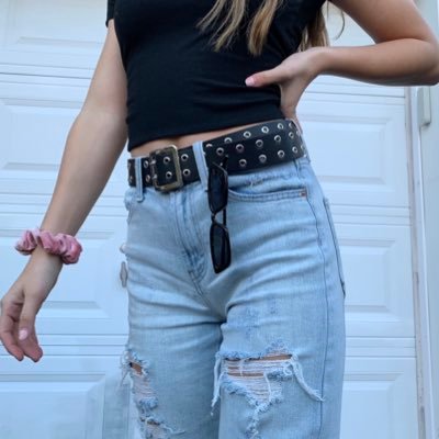i don’t use this much follow my instagram @mikaylarua