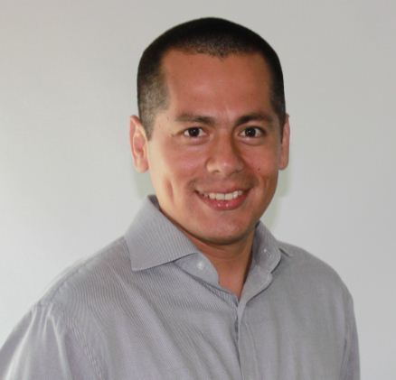 Peruano. Ingeniero Electrónico especialista en AWS Cloud, Ciberseguridad, Tecnologías TI y  Telecomunicaciones.  CompTIA Security+ Certified,  Network+,  Cloud+