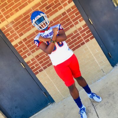 football player 🐐🙏🏻, chasing my dreams to be an nfl player,offensive tackle 🐐,bday 3/9/2005🙏🏻♥️,