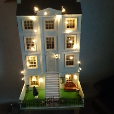 cyn1946's profile picture. i run a little business for doll house hand made accessories bedding cushions and sampler pictures.....Also handmade cards all occasions.....love Greyhounds