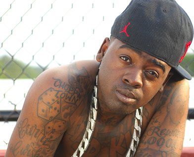 It's Kidd Kidd, my face on every wanted poster. The Reallionaire Album in stores May 3rd! iTunes Pre-order link below. For Booking Contact: JX@ItsKiddKidd.com
