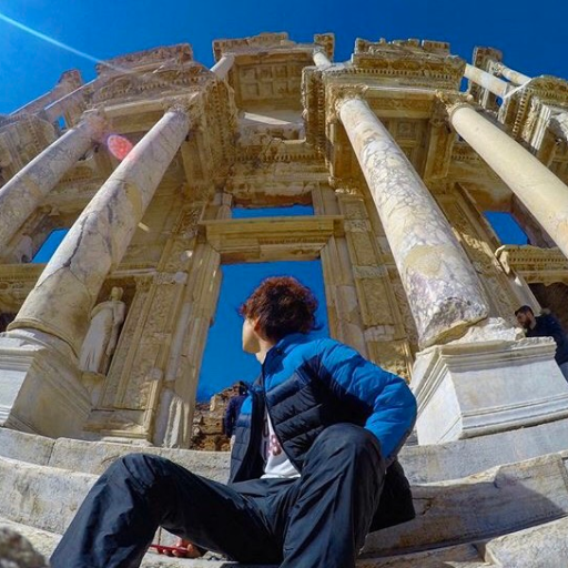 pgvU0dGD7W9v8i0's profile picture. 立命館大学 / 4回 / SNS副業コンサルタント / 最高月商230万超 / 関西圏学生32名の方を無料コンサル中... / うち24名が月収11万円まで到達中。