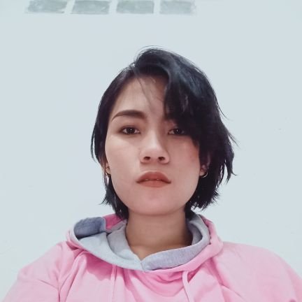 FrancineQueenr1's profile picture. potato 
patata