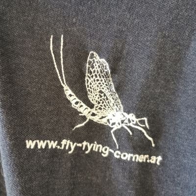 Flytyier from Dietach Österreich #flytying #flyfishing#streamerfly#pikefly#troutfly#perchfly#zanderfly