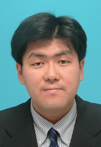 東京都市大学都市生活学部教授．公共交通の事業及び政策(特にバス関連)，ユニヴァーサルデザインやバリアフリー，社会調査法，フィールドワーク法，看護用具・用品開発，電気自動車の普及戦略等の研究を行っております．幅広くかつ深くを大事にする学際的研究者です．神奈川県小田原市在住．地方自治体等の公的委員も兼務．慶應義塾大学卒業．