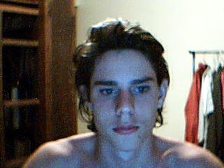 Sashimii's profile picture. I like the video games, the bodyboard, data processing and to practice the hip hop.
I am not interested badly has the policy and with the environment.