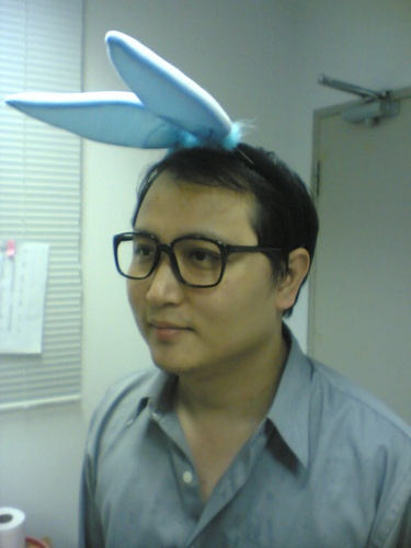 kaizerVI's profile picture. ความแน่นอน คือว่าไม่แน่นอน ความไม่แน่นอนคือความแน่นอน ไม่มีอะไรได้มาจากความว่างเปล่า ทุกสิ่งมีที่มา แล้วที่สิ่งต้องกระทำเสมอ 

ประวัติไม่มี ความดีไม่เคยเห็น