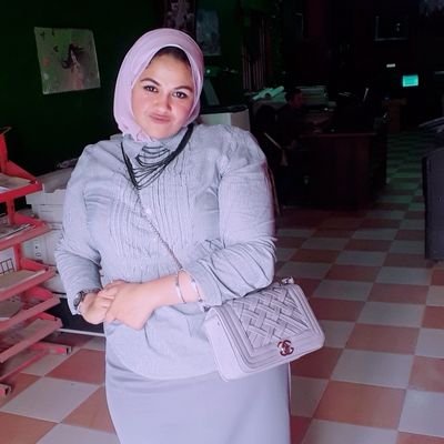وفجاة هتدخل إرادة ربنا وترتب كل اللغبطة الـ فـ حياتك دى ويعوضك خير 💖✋