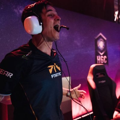 former e-sport player (FNATIC)
World champion heroes of the storm 🏆
SWEDISH PADEL PLAYER 🎾🇸🇪
WPT COMMENTATOR 📺🎤
DAD 👶