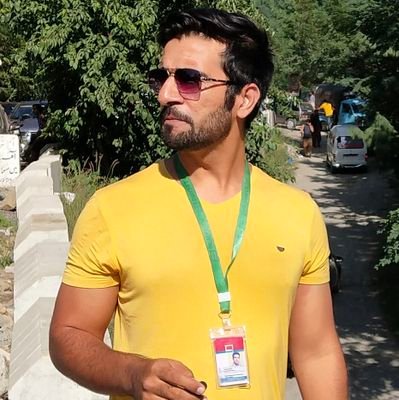 Giving services in the Digital Media world! 

Previously worked at @DunyaNews @ExpressNewsPK 

https://t.co/O4a9RyvgUQ
