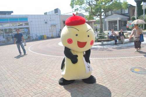 股尾前科のbotです。作ってみました。今後数を増やしたいので、つぶやいてない迷言は、DM等でお待ちしております。