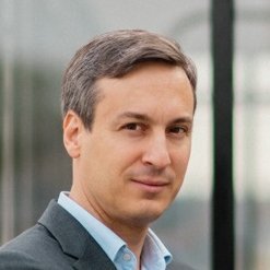 Ph_Redaelli's profile picture. Finance & DLTs