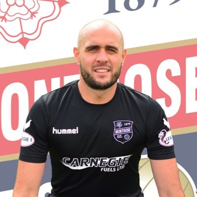 Yano_10's profile picture. Montrose F.C ⚽️