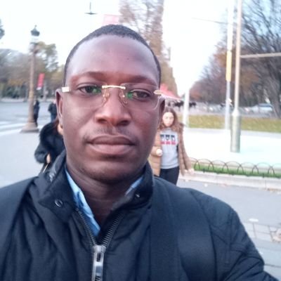ingenieur reseaux et telecommunication, developpeur sav et mobile, Adepte de la philosophie du logiciel libre et passionné de l'innovation technologique