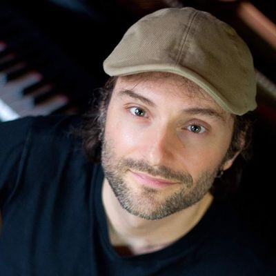 MissingSignals's profile picture. Singer and a writer, joker not a smoker, player when I'm playin', lover not a fighter.