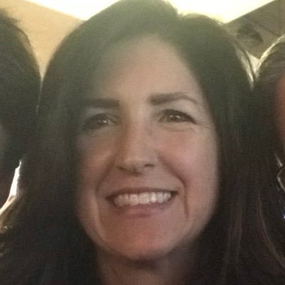 KunzKara's profile picture. 