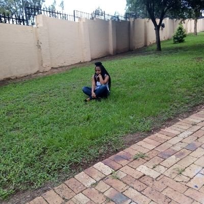 Rue00790302's profile picture. simplicity🌺 (let love lead)💜 samanyika anobva kumakomoyo😜🍐🍐🍐can't emagine life without pears🤔,,,l choose Christ above all🙌❗