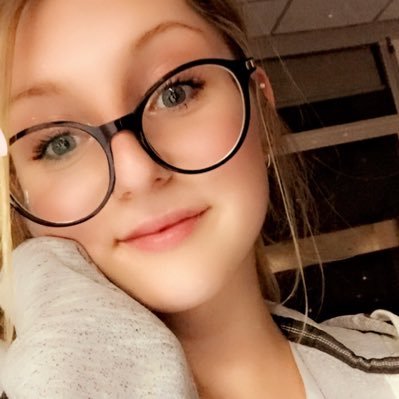 Infirmière 💉 A18.09.13-forever 💍 22 yo 🇧🇪🇫🇷