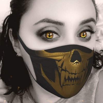 30. Latina. Dog Mom. Mrs. Chocolate Addict. Lipstick Hoarder. Nature Lover. Yogi Amateur. Book Worm. Hella Nerd. Serial Napper. Posh Boss. Jodona. 💋💋💋