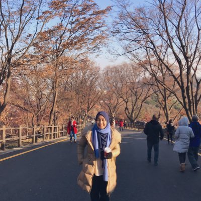 sofarahhh's profile picture. Producer | Borneo girl lost in KL | Sushiholic 🍣 | Professional Cat Poop Scooper 🐈