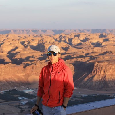gangxinglushang's profile picture. 旅行家，摄影师，vlogger，Professional Traveller，Photographer，Freelance writer email address:32403943@qq.com