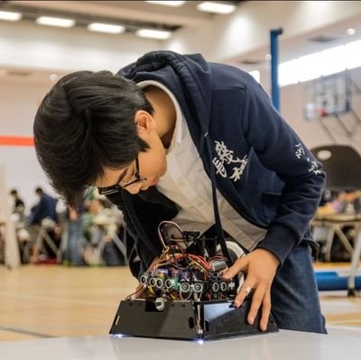 香港ロボットチーム RoboCup Asia-Pacific 2020: Soccer Lightweight 3rd Place;RoboCup Worldwide: Superteam 1st Place;RoboCup Asia-Pacific 2021: Soccer Lightweight 1st Place