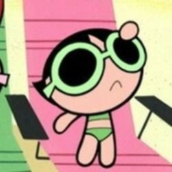 Claudia06937980's profile picture. 💫