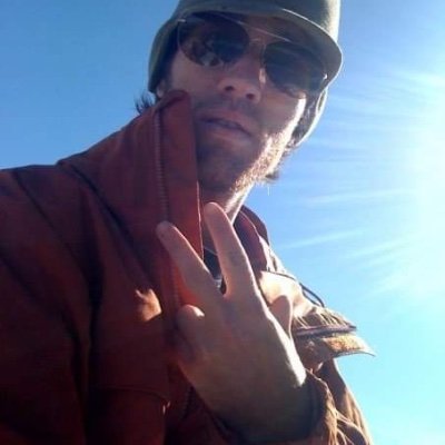 Master grower , snowboarding instructor, science aficionado, engineer, disc golfer,host of https://t.co/3Xub3QVRuP In a relationship