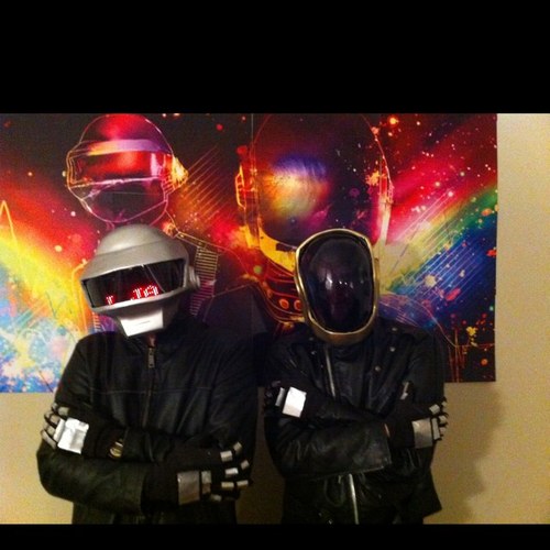 thedjtweety's profile picture. i like good music and bad alike https://t.co/pnE5kSsg4Y