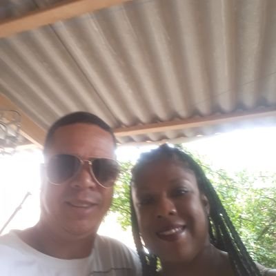 viver:
(em todo o tempo sejam alvo as tuas vestiduras e que nunca falte o óleo sob a sua cabeça) viver sempre: