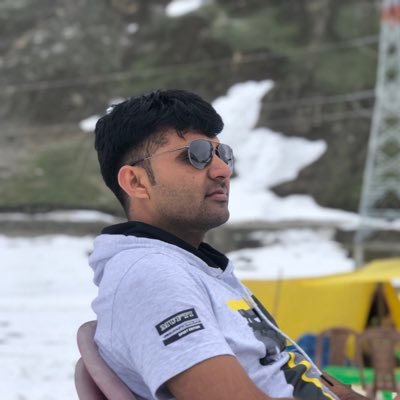 OmChoud64910607's profile picture. 