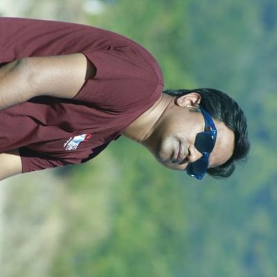 i live with new hope, fill my dream, target and focus on my dream, then i run to fulfill........ then get satisfaction when overcome.......... this is me♥♪♪♪♪♪