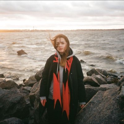 jazz_vera_'s profile picture. автор канала «цветы для володи», оппозиционер, музыкант