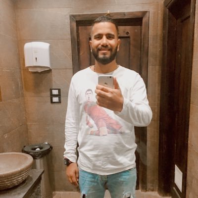 PoktorB's profile picture. 