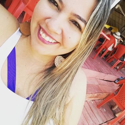 LorenaAlethia's profile picture. Vida que segue 💜