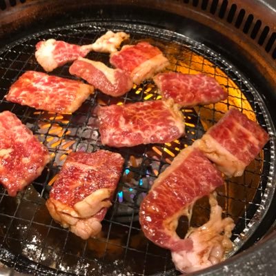 jpANxB98RfHmM9n's profile picture. 裏