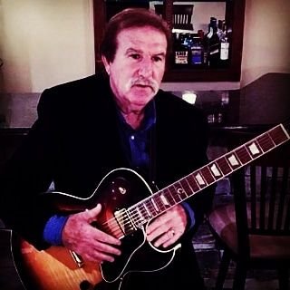 Doc Silver is an ambient smooth Jazz musician whose soulful voice & uplifting guitar solos are a form of modern medicine. Bookings: DocSilverMusic@gmail.com