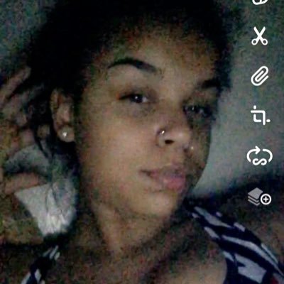 stem🌈 money hungry 💸 fuck you fuck this and fuck that....available 😌