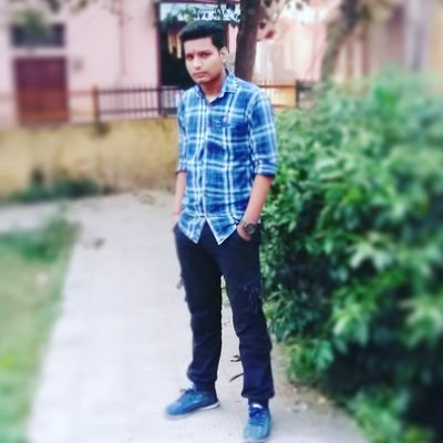 MishraBajrangd1's profile picture. dar Goli sa nahi dimag sa hota ha or dimag to hamara phala sa kharab ha