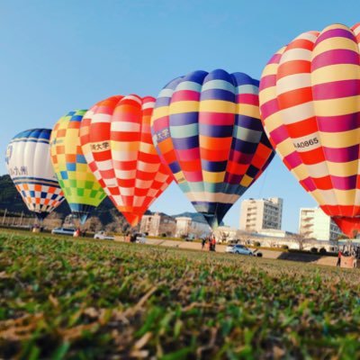 11月～5月の土日祝を中心に都城でフライトをしています。日本全国の空を飛んでみませんか？？ホームページはこちらhttps://t.co/DyYfgFuYxB 🎈インスタグラムも見てね☺️👇