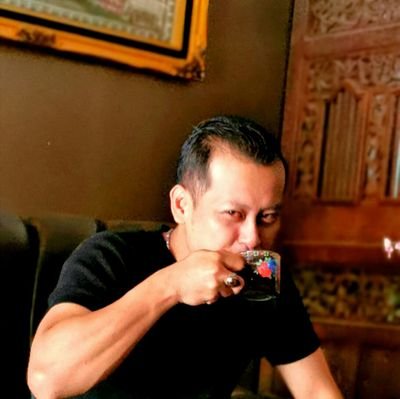 Giri_Pandawa's profile picture. never give up