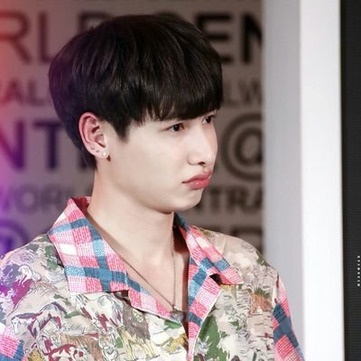 ซิปเปอร์แห่งวงการ คิดถึงโกมินทร์
   
      @AtthaphanP