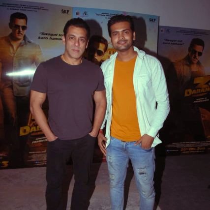 iamrahulvarun's profile picture. I'm Rahul Varun, an Indian entrepreneur and Bollywood journalist. I'm the founder of @rvrisingent and @thefilmycharcha.