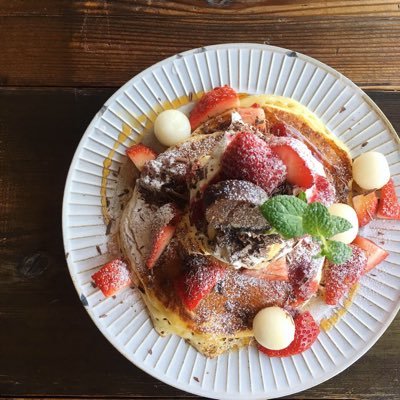 qugru's profile picture. 《qugru》☎︎090-1329-5238 open 11:00〜18:00  L.O.17:00 ※売り切れでオーダーストップすることもあります ※takeoutもできます 火曜定休日・その他臨時休業あり 🅿︎近くに約10台 ※ご予約等はお電話でお願いします