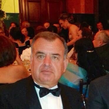 arluengas's profile picture. 