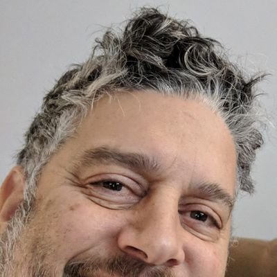 musical/graphical/illustrative designer, father, husband, pizza chef, and in a battle for my life against pancreatic cancer