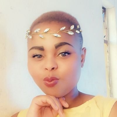 Young vibrant lady. I love having fun. I just live life the way it comes.