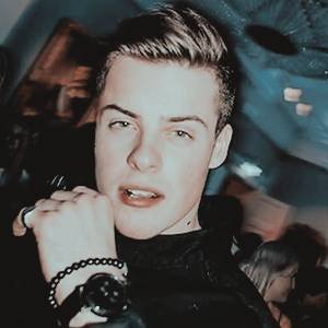 ·*✶˚✧ ❮ 𝕊𝕥𝕖𝕖𝕝 ℍ𝕖𝕒𝕣𝕥 ❯ .ೃ Dʀᴜɢ Aᴅᴅɪᴄᴛ ˎˊ˗
╭─ ̢ᴱᵍᵒᶜᵉᶰᵗʳᶤᶜ˒ ᶤᵐᵖᵘˡˢᶤᵛᵉ ᵃᶰᵈ ᶤʳᵃˢᶜᶤᵇˡᵉ ̡ ⋆* ꃅꀤꉣ-ꃅꂦꉣ ⋆─༄
❝─Iғ ʏᴏᴜ ʜᴜʀᴛ ʜᴇʀ﹐ʏᴏᴜ'ʀᴇ ᴅᴇᴀᴅ. ❞ #SPCREW